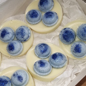 Illatviasz Áfonyas süti  Ajándékba csomagolva  - otthon & életmód - gyertya, illat, aroma - illatviasz - Meska.hu