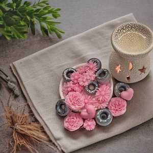 Orchidea Vanília illatú illatviasz díszdobozos ajándékcsomag, Otthon & Életmód, Gyertya, illat, aroma, Illatviasz, Gyertya-, mécseskészítés, MESKA