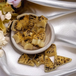 Fahéjas karamell illatviasz kerámia tálban , Otthon & Életmód, Gyertya, illat, aroma, Illatviasz, Gyertya-, mécseskészítés, MESKA