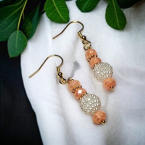 Nőnapi ajándékcsomag Illatviasz és Fülbevaló díszdobozban személyes üzenettel - ékszer - fülbevaló - lógó fülbevaló - Meska.hu