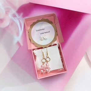 Fülbevaló díszdobozban személyes üzenettel - ékszer - fülbevaló - lógó fülbevaló - Meska.hu