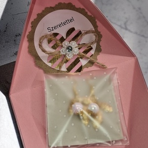 Fülbevaló díszdobozban személyes üzenettel - ékszer - fülbevaló - lógó fülbevaló - Meska.hu