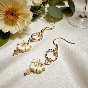 Fülbevaló díszcsomagolásban  - ékszer - fülbevaló - lógó fülbevaló - Meska.hu