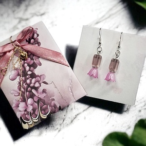 Ajándék nőknek � romantikus  fülbevaló elegáns dísztasakkal - Meska.hu