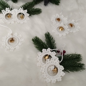 Karácsonyi karika, arany csengővel - karácsony - karácsonyi lakásdekoráció - karácsonyfadíszek - Meska.hu