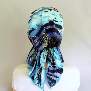 Kemoterápiás kendő - kék mintás fejkedő - paróka helyett - ruha & divat - sál, sapka, kendő - kendő - Meska.hu