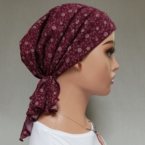 Kemoterápiás kendő - bordó színű, virágos fejkendő - paróka helyett - ruha & divat - sál, sapka, kendő - kendő - Meska.hu