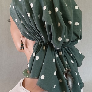 Kendő - Kemoterápiás kendő - Fehérpettyes - pasztellzöld - paróka helyett - daganatos betegség idején is - ruha & divat - sál, sapka, kendő - kendő - Meska.hu