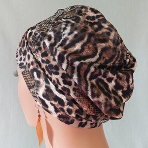 Sapka - Kemoterápiás sapka - kígyóbőr mintás - daganatos kezelések idejére is - ruha & divat - sál, sapka, kendő - kendő - Meska.hu