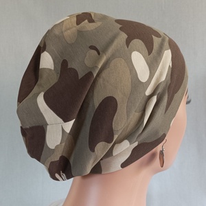 Sapka - Kemoterápiás sapka - világos terepmintás - daganatos kezelések idejére is, Ruha & Divat, Sál, Sapka, Kendő, Kendő, Varrás, MESKA