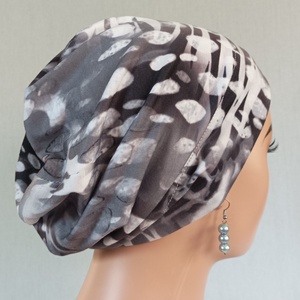 Sapka - Kemoterápiás sapka - szürke mintás -, paróka helyett -, daganatos kezelések idejére is - ruha & divat - sál, sapka, kendő - kendő - Meska.hu