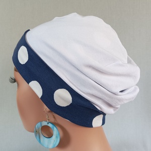 Sapka - Kemoterápiás sapka - sötétkék -fehérpettyes -, paróka helyett - daganatos kezelések idejére is - ruha & divat - sál, sapka, kendő - kendő - Meska.hu