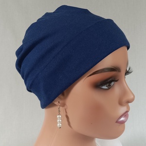 Sapka - Kemoterápiás sapka - sötétkék - paróka helyett - daganatos kezelések idejére is - ruha & divat - sál, sapka, kendő - kendő - Meska.hu