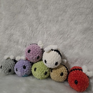 Horgolt méhecske , Játék & Sport, Plüssállat & Játékfigura, Méhecske, Horgolás, MESKA