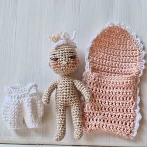 Amigurumi horgolt pólyás baba - játék & sport - baba & babaház - öltöztethető baba - Meska.hu