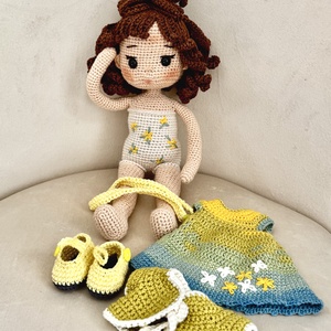 Amigurumi Chloe baba - játék & sport - baba & babaház - öltöztethető baba - Meska.hu
