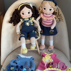 Amigurumi Sara és Lola baba - játék & sport - baba & babaház - öltöztethető baba - Meska.hu