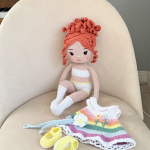 Amigurumi Bella baba - játék & sport - baba & babaház - öltöztethető baba - Meska.hu