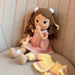 Amigurumi Ella baba, Játék & Sport, Baba & babaház, Öltöztethető baba, Horgolás, MESKA