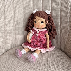 Amigurumi Laura baba, Játék & Sport, Baba & babaház, Öltöztethető baba, Horgolás, MESKA