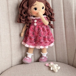 Amigurumi Laura baba - játék & sport - baba & babaház - öltöztethető baba - Meska.hu