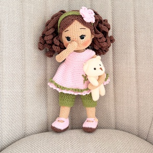 Amigurumi Dóra baba - játék & sport - baba & babaház - öltöztethető baba - Meska.hu