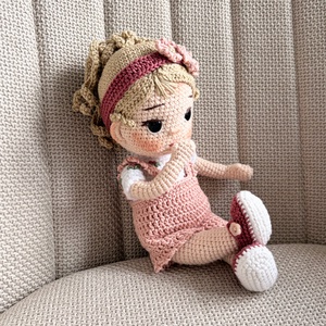 Amigurumi Zea baba  - játék & sport - baba & babaház - öltöztethető baba - Meska.hu