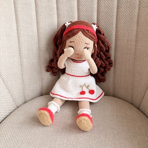 Amigurumi Sharon baba - játék & sport - baba & babaház - öltöztethető baba - Meska.hu