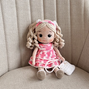 Amigurumi Helga baba - Meska.hu