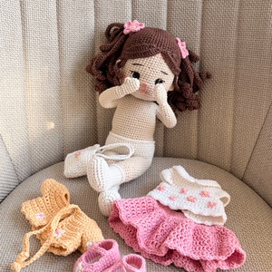 Amigurumi Karina baba - játék & sport - baba & babaház - öltöztethető baba - Meska.hu