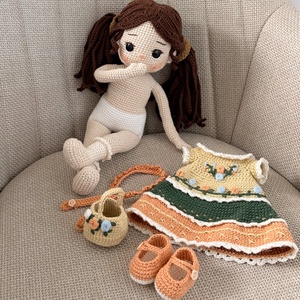 Amigurumi Lenka baba - játék & sport - baba & babaház - öltöztethető baba - Meska.hu