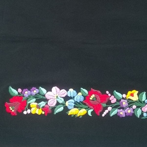 Kalocsai mintával hímzett szoknya -  - Meska.hu