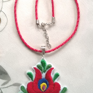 Matyó tulipán /nyaklánc/ - Meska.hu