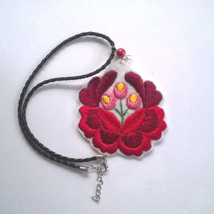 Matyó virág /nyaklánc/ - Meska.hu