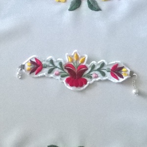 Hímzett karkötő, Ékszer, Karkötő, Széles karkötő, Ékszerkészítés, Hímzés, MESKA