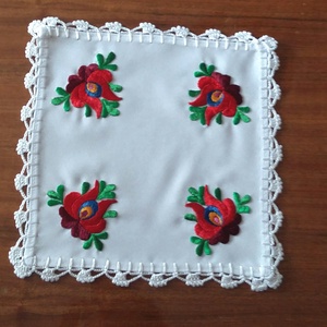 Matyó kis terítő - Meska.hu