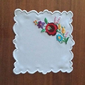 Kalocsai terítő - otthon & életmód - dekoráció - asztal és polc dekoráció - asztaldísz - Meska.hu