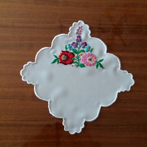 Kalocsai kis terítő - Meska.hu