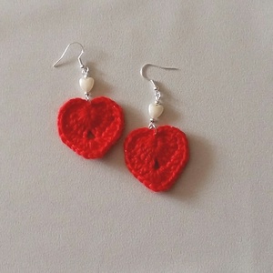 Piros szívecske - ékszer - fülbevaló - lógó fülbevaló - Meska.hu