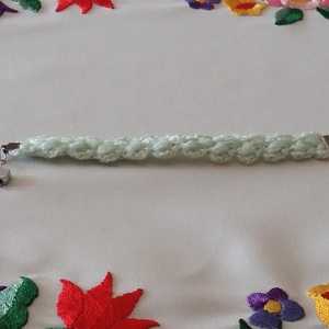 Horgolt karkötő - ékszer - karkötő - karkötő medállal - Meska.hu