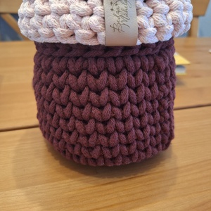 Horgolt tároló tetővel, Otthon & Életmód, Tárolás & Rendszerezés, Tárolókosár, Horgolás, MESKA