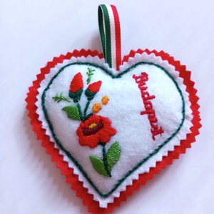 Hímzett tűpárna/souvenir, Esküvő, Emlék & Ajándék, Vendégkönyv, Hímzés, MESKA