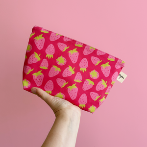 Strawberry Glow - epres pipere táska, Táska & Tok, Neszesszer, Varrás, MESKA