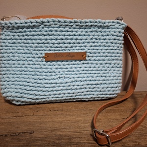 Keresztpántos/crossbody táska, Táska & Tok, Kézitáska & válltáska, Vállon átvethető táska, Horgolás, MESKA
