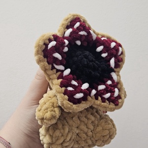 baby demogorgon - játék & sport - plüssállat & játékfigura - plüss mesefigurák - Meska.hu