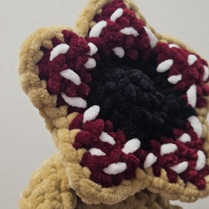 baby demogorgon - játék & sport - plüssállat & játékfigura - plüss mesefigurák - Meska.hu