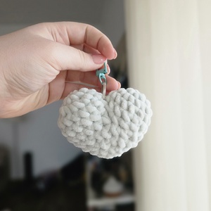 szivecske - kulcstartó - Meska.hu