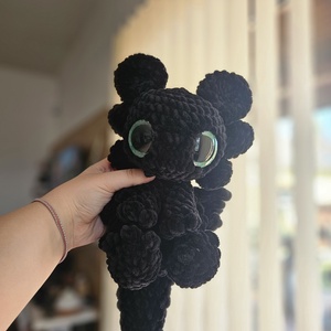 Fogatlan plüss, Játék & Sport, Plüssállat & Játékfigura, Plüss sárkány, Horgolás, MESKA