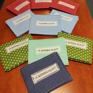 Textil mesekönyv - A gomba alatt - játék & sport - bábok - ujjbáb - Meska.hu