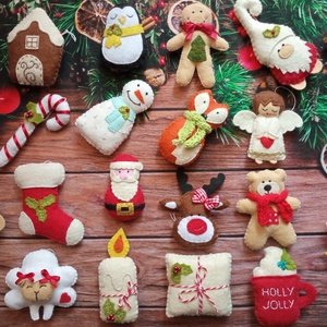 Adventi naptár, karácsonyfadíszek (24 db/csomag) - karácsony - karácsonyi lakásdekoráció - karácsonyfadíszek - Meska.hu